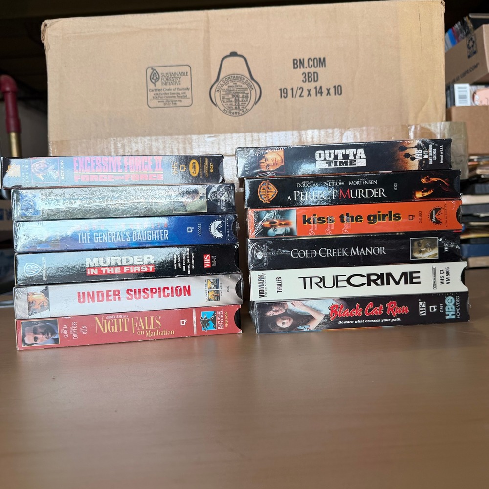12 VHS Movie Lot Thriller Drama Action Screeners Promos Road to Perdition Rare